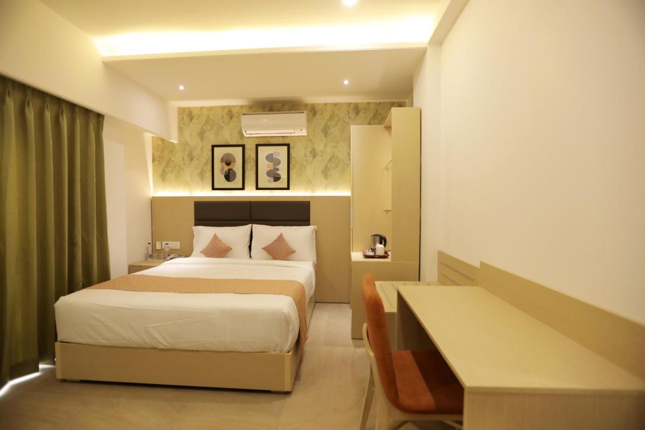 Hotel Shourya Residency Gulab Bagh Udajpur Zewnętrze zdjęcie
